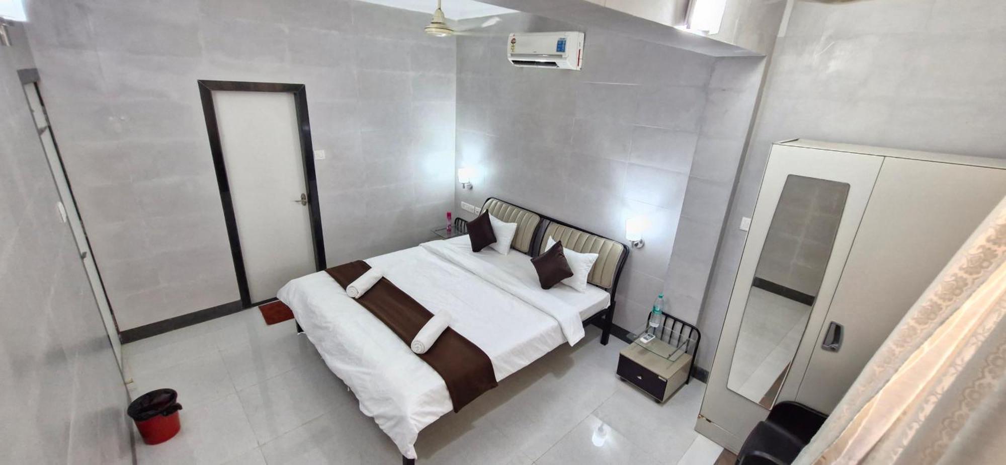 Haven Apartment Inn Baga Beach Екстериор снимка